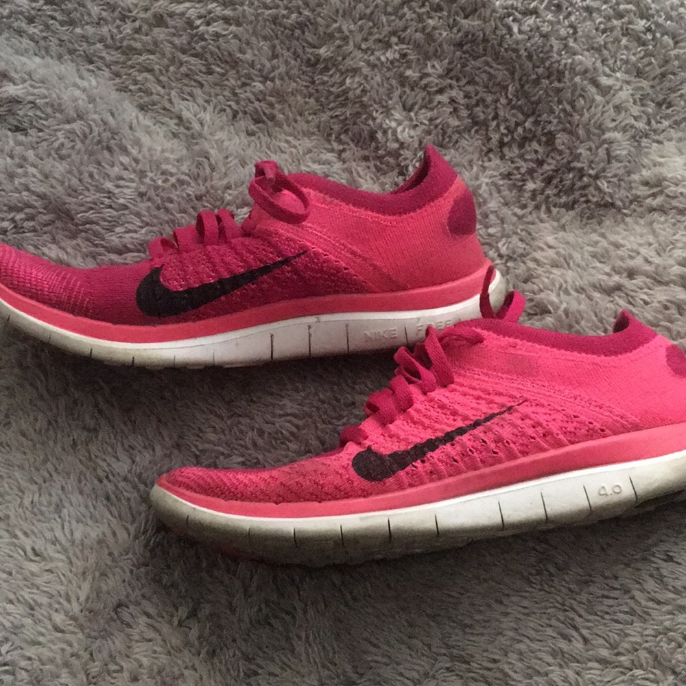 Cute as heck! Pink Free run 4.0